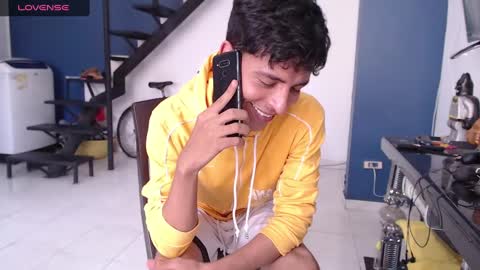 Snapshot of andressdean chatting on December 2024 08:12:02 PM Andres Dean online show from December 2024 08:12:02 PM