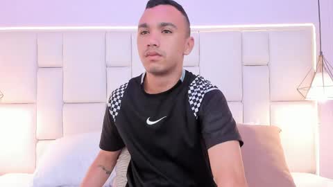 Snapshot of andressolorzano chatting on May 2026 11:27:02 AM Andres online show from May 2026 11:27:02 AM