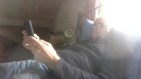 Andrew online show from April 2026 12:36:01 PM