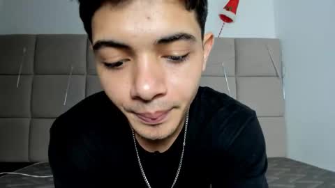 Snapshot of andrew_colleman1 chatting on December 2025 03:45:02 AM Colleman online show from December 2025 03:45:02 AM