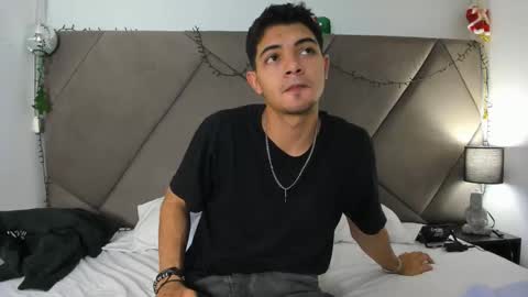 Snapshot of andrew_colleman1 chatting on December 2025 06:06:01 AM Colleman online show from December 2025 06:06:01 AM