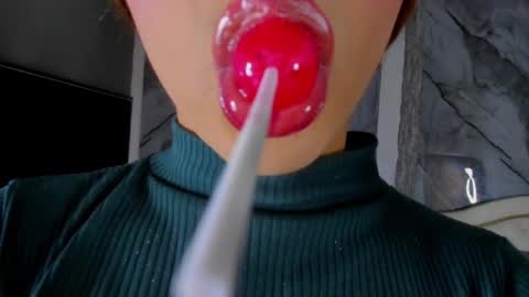 Snapshot of andrew_taylor0 chatting on September 2025 04:34:02 AM Andrew Taylor0 online show from September 2025 04:34:02 AM