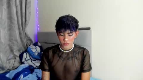 Snapshot of andrew_uwu_ chatting on December 2025 10:49:02 PM ANDREW independent model online show from December 2025 10:49:02 PM