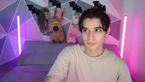 Andrew and Cherry online show from October 2025 12:44:02 AM