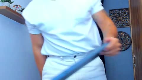 Snapshot of andrewdiaz_ chatting on March 2026 09:36:02 AM Andrew Diaz online show from March 2026 09:36:02 AM