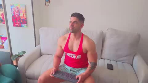 Snapshot of andrewfame chatting on April 2026 02:44:02 PM Andrew online show from April 2026 02:44:02 PM