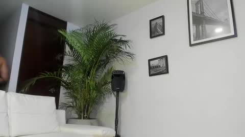 Andrew Johnson online show from February 2025 06:55:01 PM