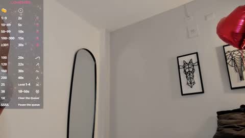 Andrewlamar21 online show from February 2025 01:01:01 PM