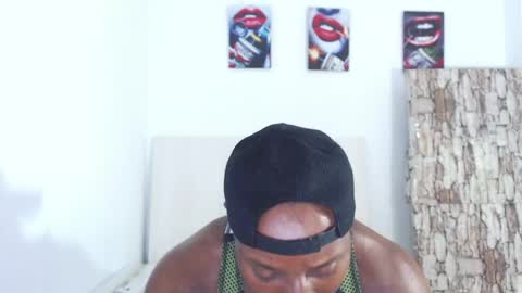 Snapshot of andrewoconnor__ chatting on May 2026 02:55:01 PM Andrew Oconnor online show from May 2026 02:55:01 PM