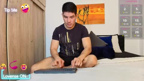 andrewstelee online show from October 2025 03:46:02 PM