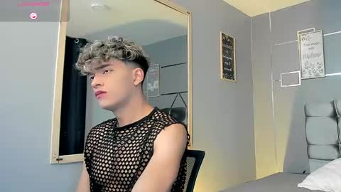      online show from January 2025 01:00:02 PM