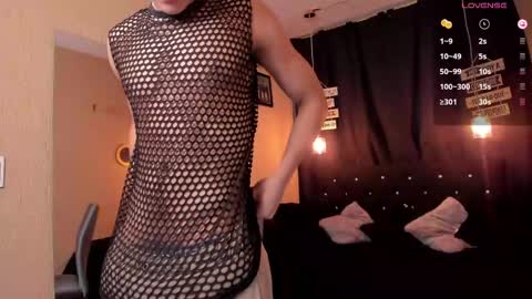      online show from February 2025 01:33:01 PM