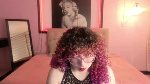 androm3da_ online show from July 2026 07:38:02 PM