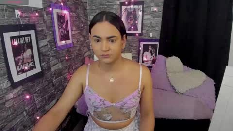 Andrys online show from December 2025 04:19:02 AM