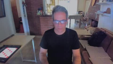 Andrew online show from February 2026 01:51:02 PM