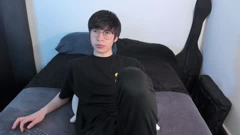 Snapshot of andy_bankai chatting on March 2026 02:06:01 AM twx Andy twink3 online show from March 2026 02:06:01 AM