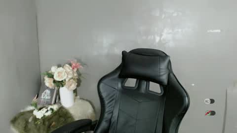 Kisha online show from March 2025 02:41:02 AM