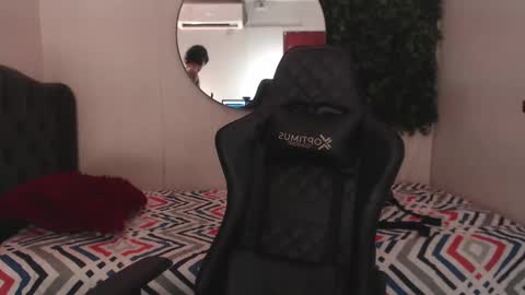 andy_dan1 online show from December 2024 12:14:02 PM