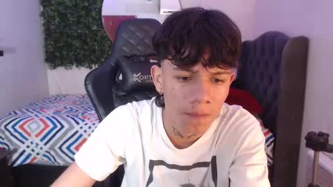 andy_dan1 online show from February 2025 08:26:01 PM