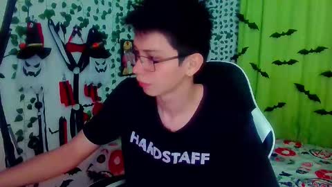 Andy Gray online show from November 2025 02:49:02 PM