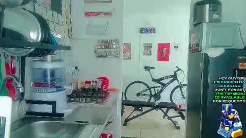 Snapshot of andy_gray01 chatting on June 2026 05:07:01 PM Andy Gray online show from June 2026 05:07:01 PM