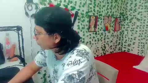 Snapshot of andy_gray01 chatting on July 2026 12:34:02 AM Andy Gray online show from July 2026 12:34:02 AM