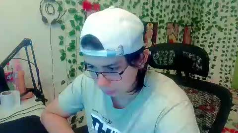 Snapshot of andy_gray01 chatting on July 2026 12:24:01 AM Andy Gray online show from July 2026 12:24:01 AM