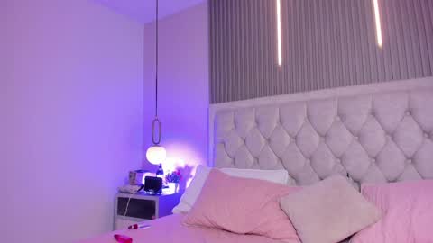 We are Andy and May online show from April 2026 01:49:02 PM