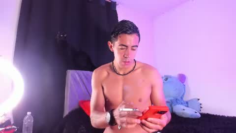 Snapshot of andy_naughty1 chatting on July 2026 09:35:02 AM Andy online show from July 2026 09:35:02 AM