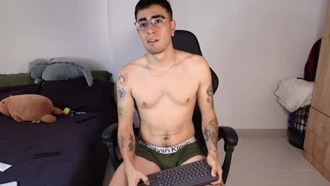 Andres online show from February 2025 01:28:02 PM