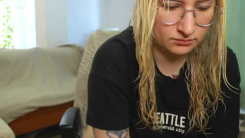Snapshot of andycherrysecrets chatting on April 2026 12:50:02 PM Cherry online show from April 2026 12:50:02 PM