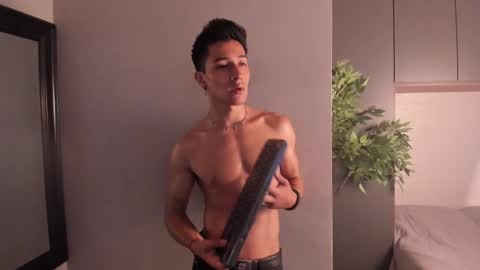 Andy Joy  online show from February 2025 04:36:02 PM