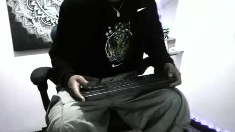 Snapshot of andykings_1 chatting on April 2026 03:45:01 AM Andy Kings online show from April 2026 03:45:01 AM