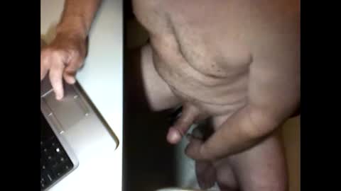 Snapshot of andymorris18500921 chatting on December 2024 05:55:02 PM andy online show from December 2024 05:55:02 PM