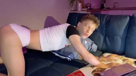 AndyTwinkkk online show from July 2026 06:02:02 PM