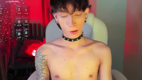 Snapshot of andywiills chatting on March 2026 11:15:01 PM Andy online show from March 2026 11:15:01 PM