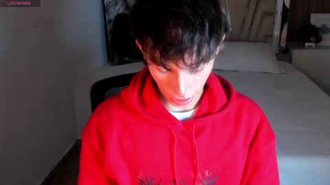 Snapshot of andywiills chatting on April 2026 10:11:02 PM Andy online show from April 2026 10:11:02 PM