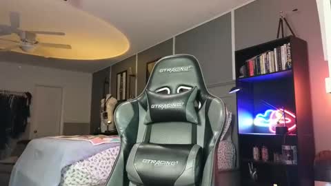 Snapshot of andyxb chatting on February 2025 11:46:01 PM Andy Briars online show from February 2025 11:46:01 PM