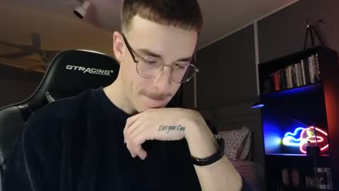 Snapshot of andyxb chatting on February 2025 11:44:02 PM Andy Briars online show from February 2025 11:44:02 PM