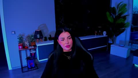 Snapshot of anemariejolie chatting on April 2026 05:18:01 PM Anne online show from April 2026 05:18:01 PM