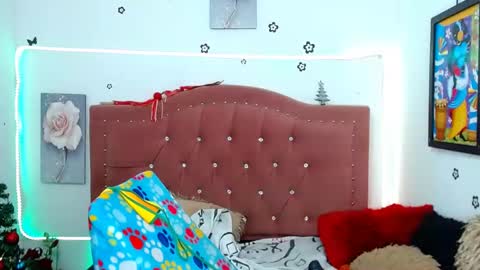 Snapshot of ange_drty chatting on December 2024 06:18:02 PM ange_drty online show from December 2024 06:18:02 PM