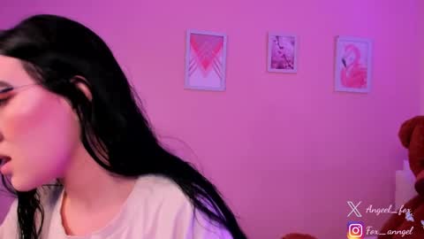 Snapshot of angeel_fox chatting on March 2026 03:12:01 AM Angel online show from March 2026 03:12:01 AM