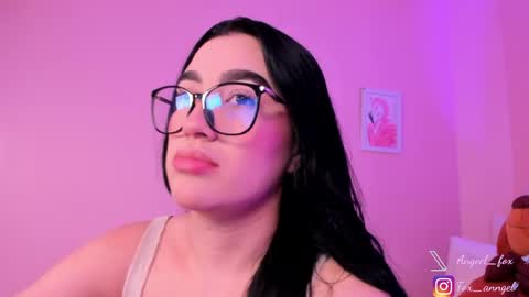 Snapshot of angeel_fox chatting on March 2026 04:07:01 AM Angel online show from March 2026 04:07:01 AM