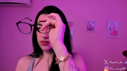 Snapshot of angeel_fox chatting on April 2026 04:51:01 AM Angel online show from April 2026 04:51:01 AM