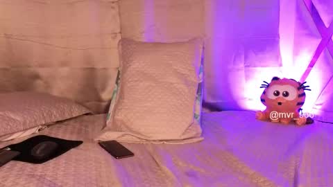 Vero   online show from November 2025 10:56:01 PM