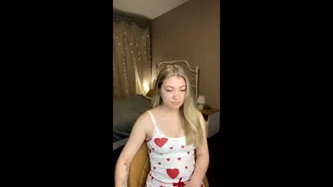 Grace online show from April 2026 01:06:01 AM