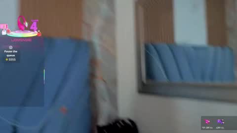 Snapshot of angel__red_ chatting on October 2025 04:02:02 AM angel__red_ online show from October 2025 04:02:02 AM