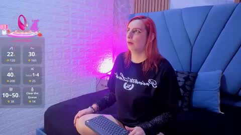 Snapshot of angel__red_ chatting on November 2025 01:00:02 AM angel__red_ online show from November 2025 01:00:02 AM