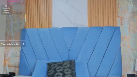 Snapshot of angel__red_ chatting on November 2025 03:28:01 AM angel__red_ online show from November 2025 03:28:01 AM