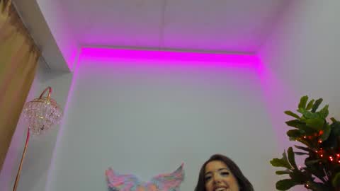 angel__vibe online show from November 2025 08:31:01 PM